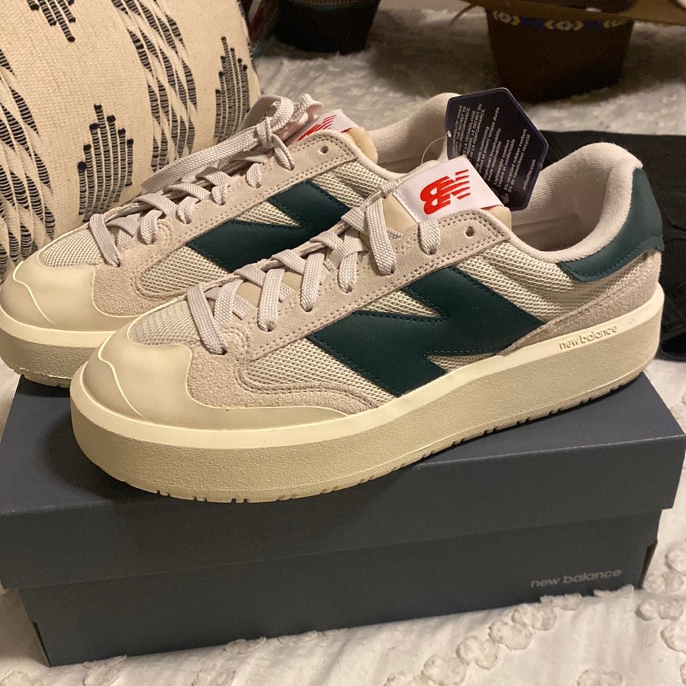New Balance Sneakers